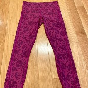 Fabletic Cropped Leggings